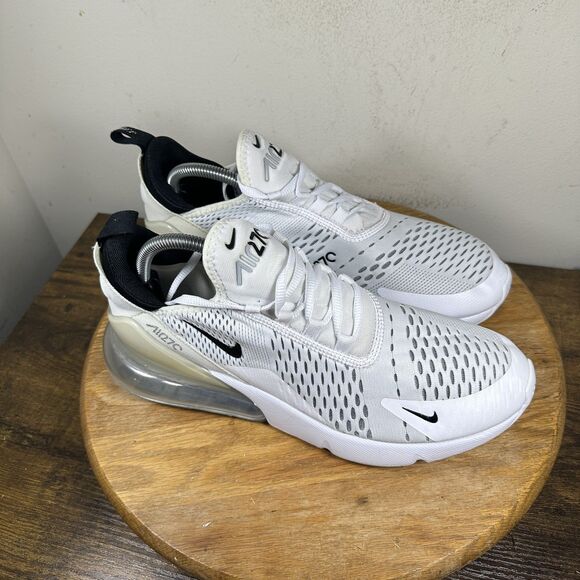 Nike Air Max 270 Shoes Mens Size 9.5 White Black AH8050-100 Running Sneakers
